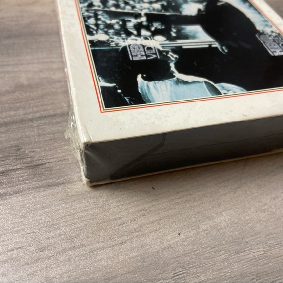 Life in Camelot: The Kennedy Years VHS, New, Sealed - Picture 3 of 4